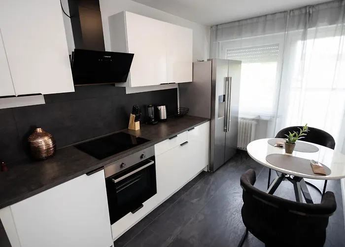 Suites Aix La Chapelle, Exclusive Apartments, Wellness And More, Aachen Eilendorf